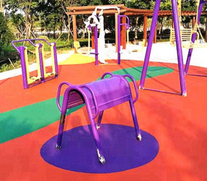 公園健身器材區